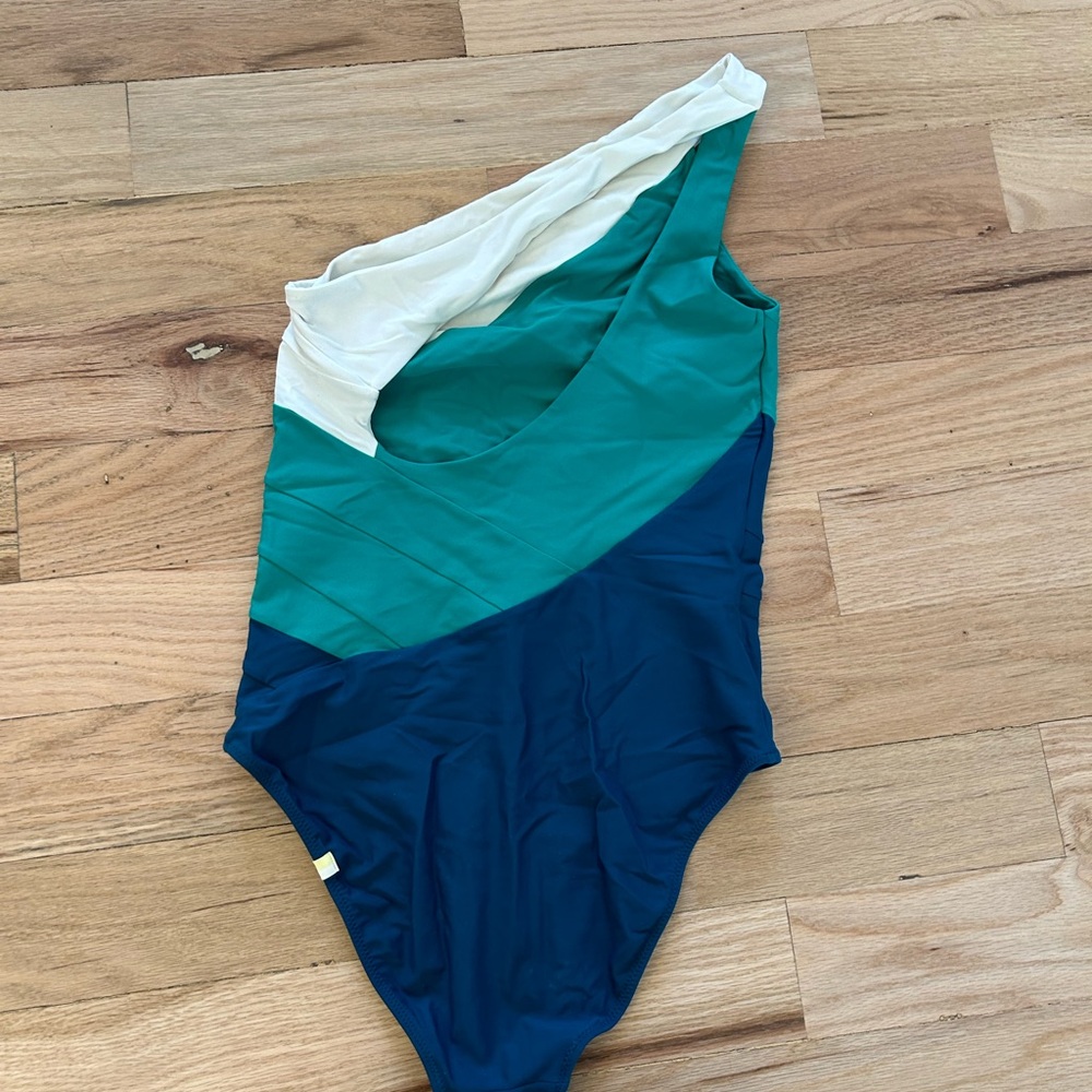 Summersalt Sidestroke -  One-Shoulder Swimsuit - Picture 4 of 4